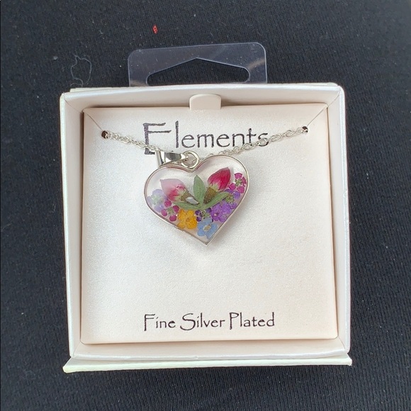 Necklace - Picture 1 of 1